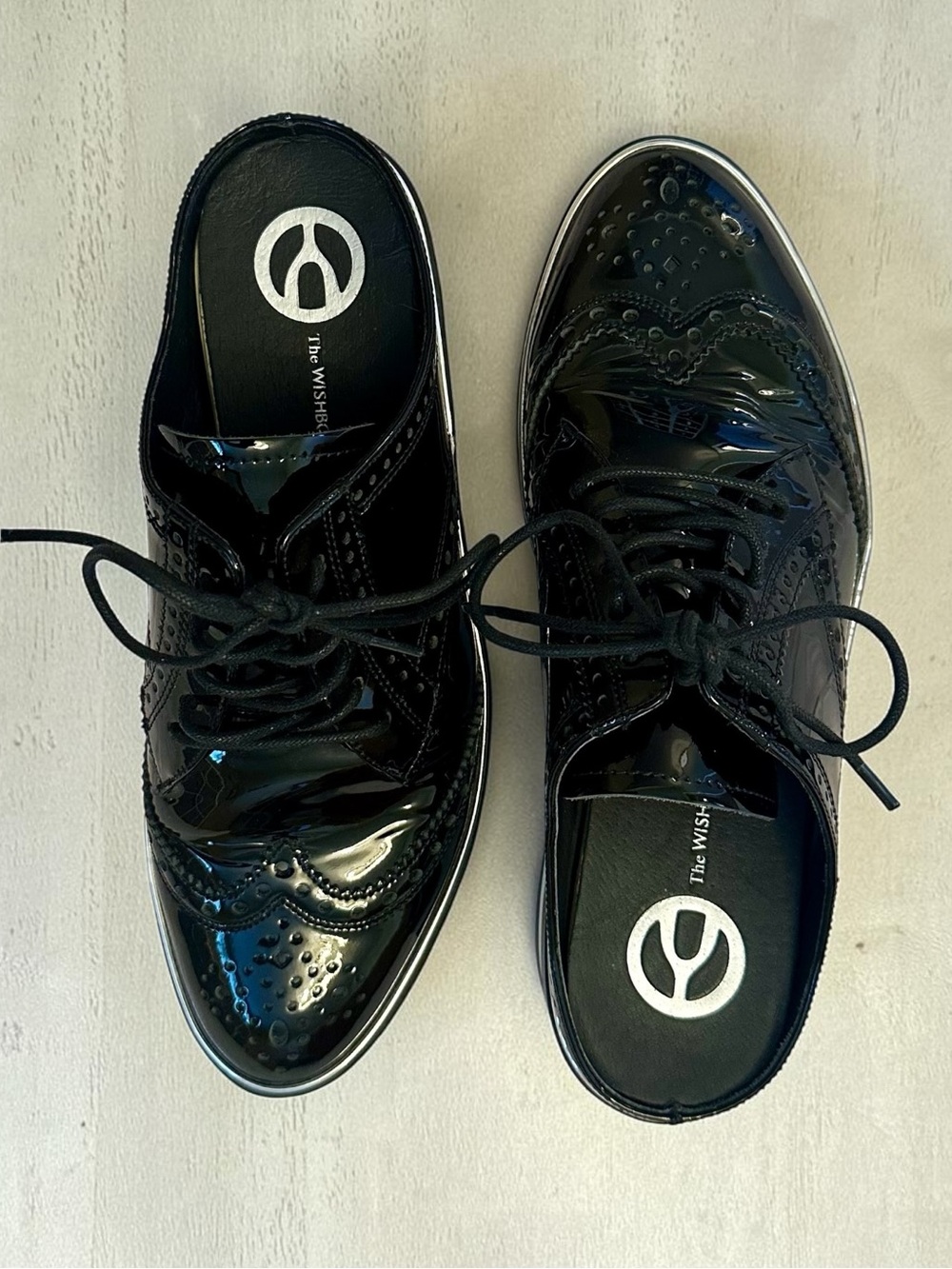 The Wishbone Collection Black Patent Lace-Up Oxford Mules Size 7